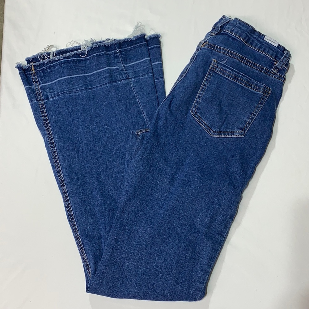 Almost Famous Brand Jeans SZ 5